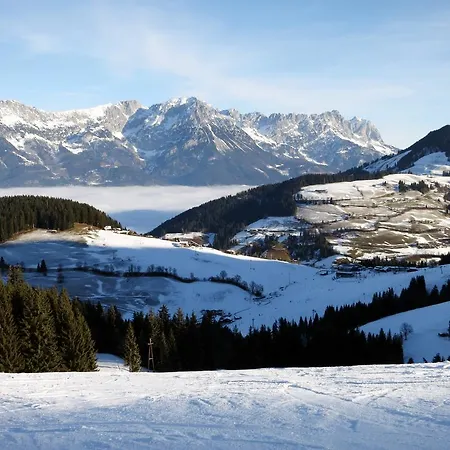 アパート Kollerhof イッター